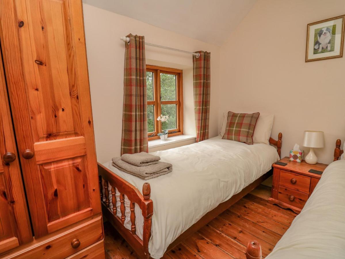 Byrdir Cottage Llanwrthwl Zewnętrze zdjęcie